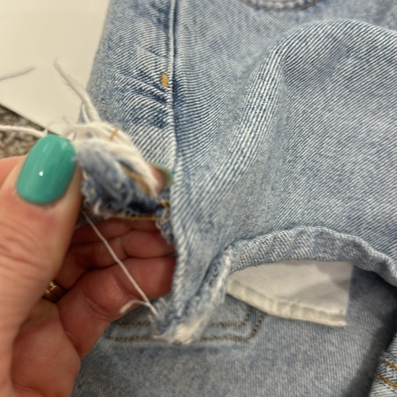 AGOLDE criss cross button fly denim shorts raw hem size 23 - Picture 13 of 14